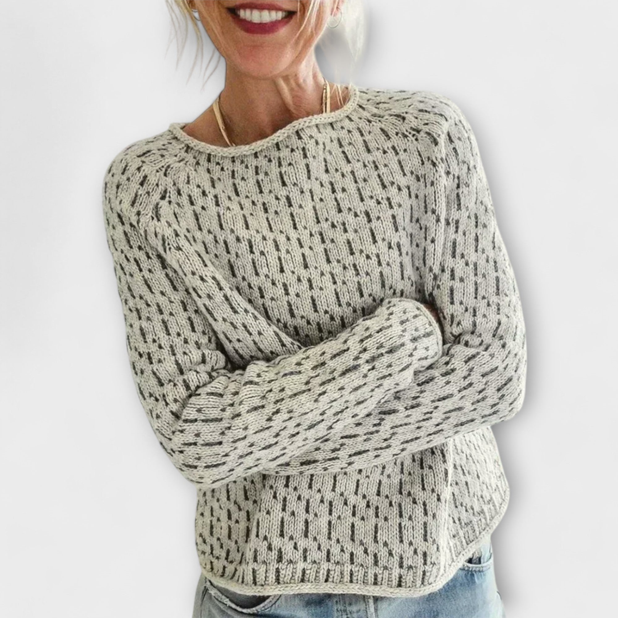 Amalie-  Elegant Strikket Pullover